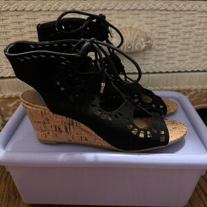 DV by Dolce Vita Gladiator Faux Suede Black and Tan Wedge Sandals Size 8